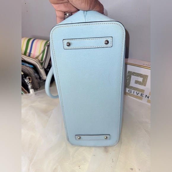 4FER EUC Baby Blue classic Dooney and Bourke Bag - Picture 8 of 10